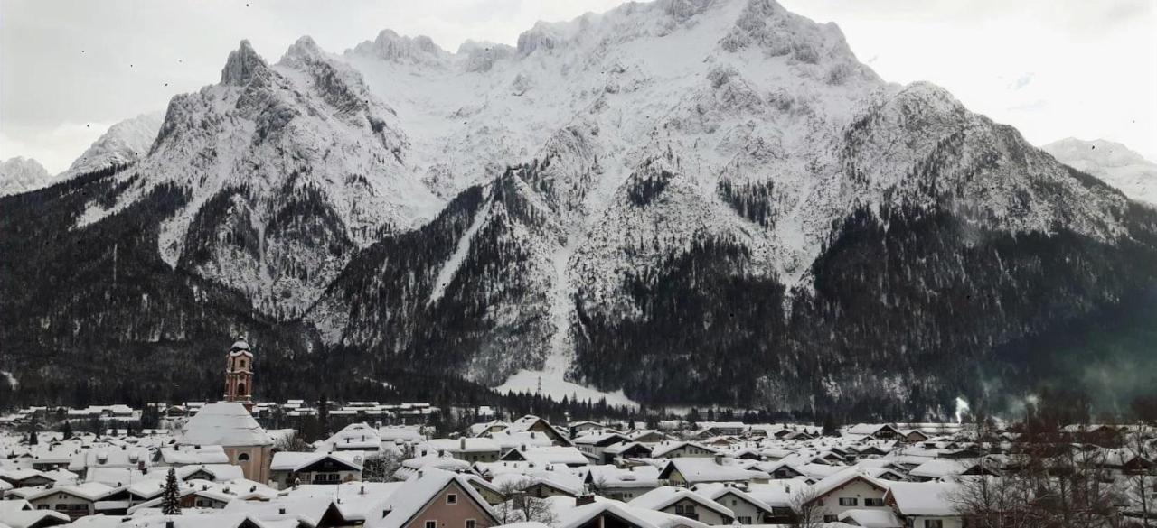 Ferienwohnung Bergkristall Mittenwald Exterior photo