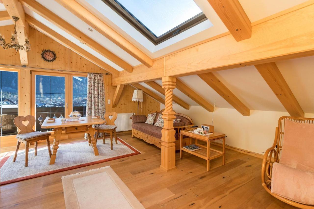 Ferienwohnung Bergkristall Mittenwald Exterior photo