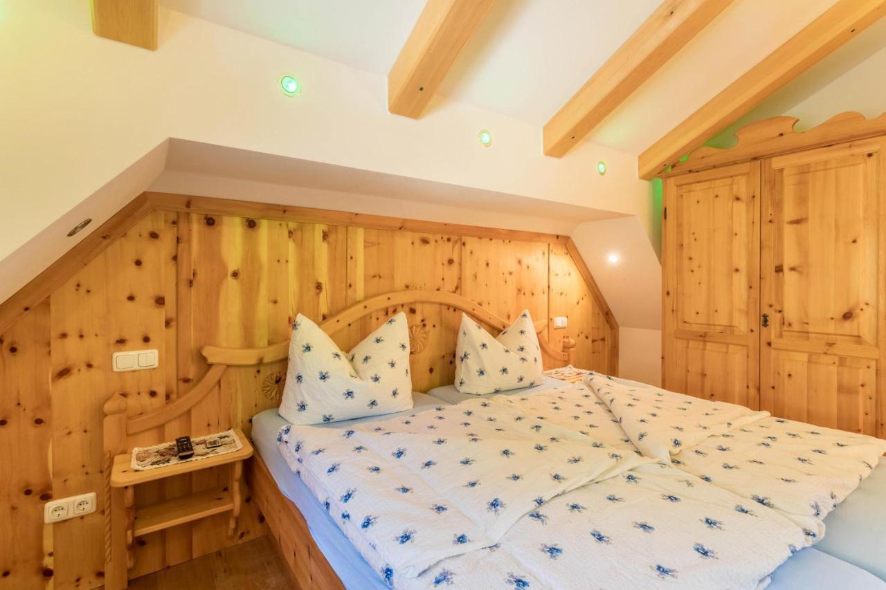 Ferienwohnung Bergkristall Mittenwald Exterior photo